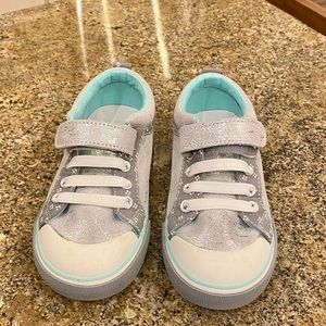 NEW, See Kai Run, Girls Sz 11.5 Leather Sneakers